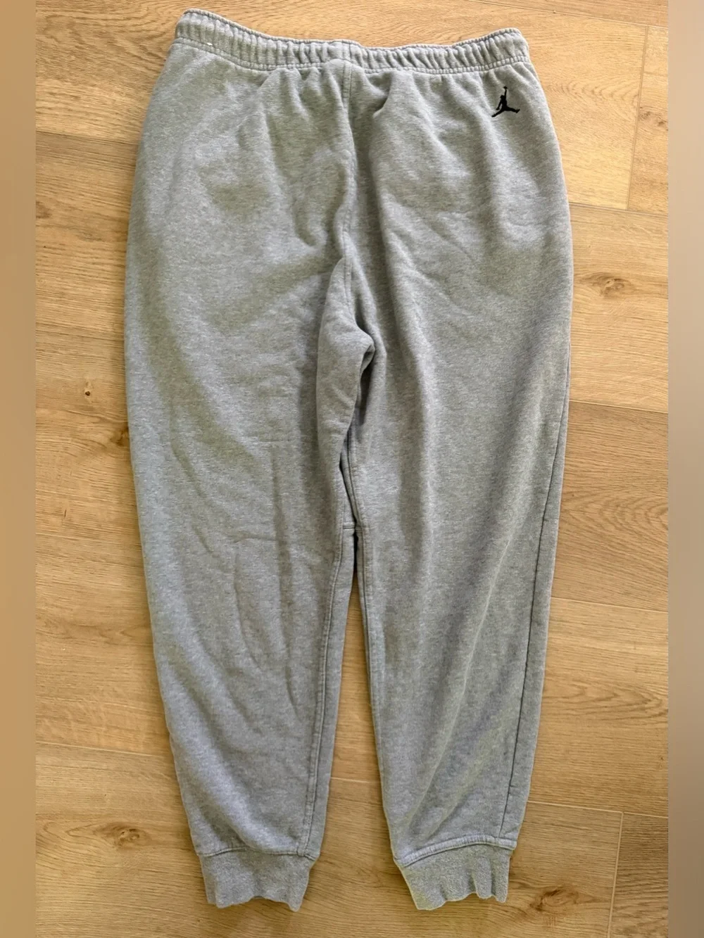 Jordan Essentials Fleece Sweatpants Joggers Heather Gray Men’s Large